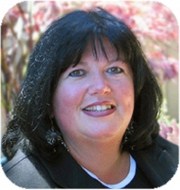 Lynda Chalmers