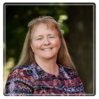 Debbie Welsh, MSW, RSW (#09253)