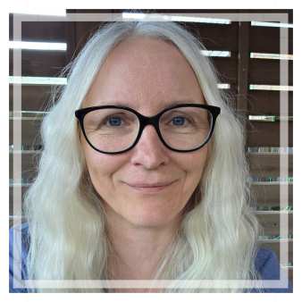 Michelle Dzialakiewicz, MSW, RSW